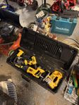 DeWALT-verktygssats med batterier & väskor