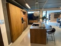 Ballingslöv Utställningskök Wood ek mörkolja