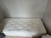 Säng 200*90