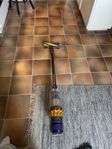  Dyson V15 Detect  Absolute
