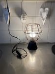 Lampa Säljes.(finns i Gävle).