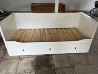 Hemnes bäddsoffa