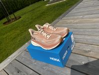 Hoka Clifton 9 strl 40