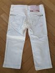 Vita korta jeans med mkt detaljer xxs. strl 32. nya. 300kr
