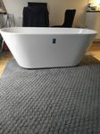 (Ny pris 13215kr)Kan Levereras! Sprillans Nytt Skick Badkar