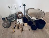Allt på bilden i en låda
