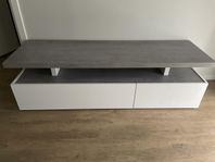 TV bänk 