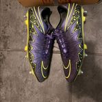 NIKE - HYPERVENOM PHINISH SG stl 42.5 elite ACC