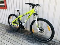 Scott Voltage YZ35 / 26"Tum Cykel