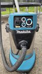 Makita VC3211M våt/torrdamsugare