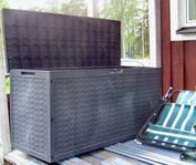 Dynbox och dynor
