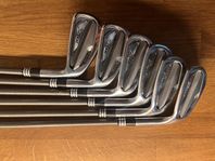 Titleist T100s 5-Pw steelfiber stiff