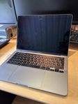 Apple MacBook Pro 13” 2022