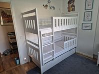 Våningssäng 180x80 + madrasser