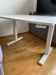 Skrivbord, 120x80cm, höj- och sänkbart (manuellt)