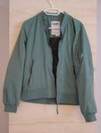 Colour Wear bomberjacka stl S/36