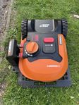 Worx M500 WR141E robotgräsklippare