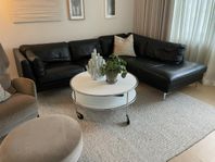 Soffa, svart skinn