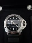 Panerai Submersible 42mm PAM682 PAM00682