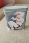 Retro box ny 
