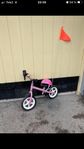 Lär cykel - balans cykel .