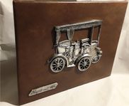 Vintage Antik bilar - Peugeot mod 1895 i läder väggdekor  
