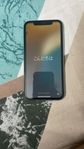iphone XR med laddare