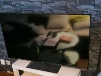50" Panasonic TV TX-50HX702E