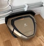 Electrolux Pure i9.2 Robotdammsugare – behöver nytt batte