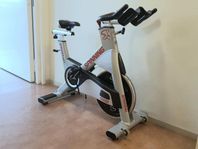 STAR TRAC Spinner NXT Spinningcykel i Nyskick-Motionscykel
