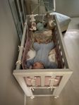 Troll bedside crib 