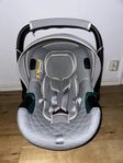 Britax babyskydd 