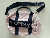Tommy Hilfiger väska
