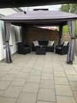 paviljong med tillhörande loungeset