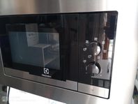 mikrovågsugn Electrolux 