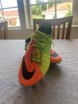fotbollsskor Nike 40 