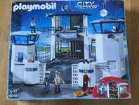 Playmobil polisstation med arrest