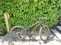 Nishiki Street, 24 tum, 21 växlar, utan sadelfäste