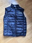 Armani väst