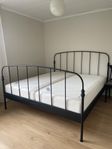 180 sängram svart järnsäng ikea 