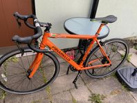 Road bike - originally Carrera Vanquish - size 52