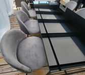 Matsalsbord med 6 stolar