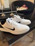 Nike Infinity G golfskor