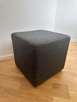 Modern och bekväm sittpuff