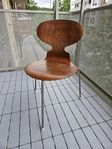 Stol Myran av Arne Jacobsen 3 ben