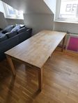 Köksbord med 6 Stolar