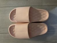 Rosa tofflor 38-39