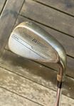 Titleist Vokey SM10 (PW, 46 10F)