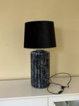 Snygg bordslampa Odessa 