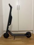 Ninebot Segway ES4 Räckvidd 4,5 mil -Nyskick